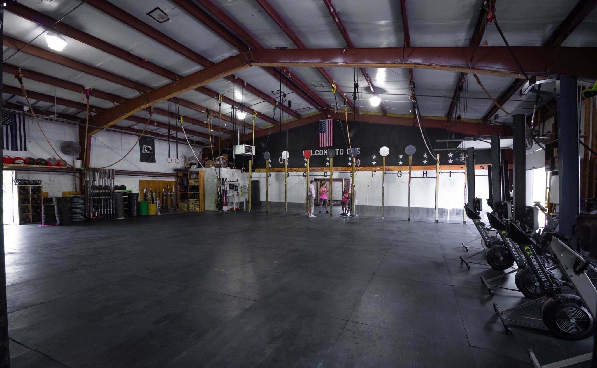 Training floor at Isabella Fitness in Sayreville, New Jersey